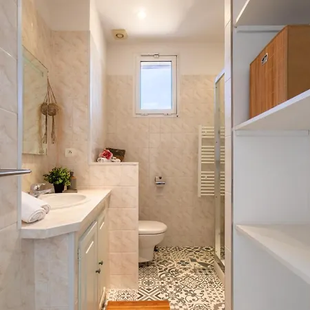 Le Provence Ap4389 By Riviera Homes *